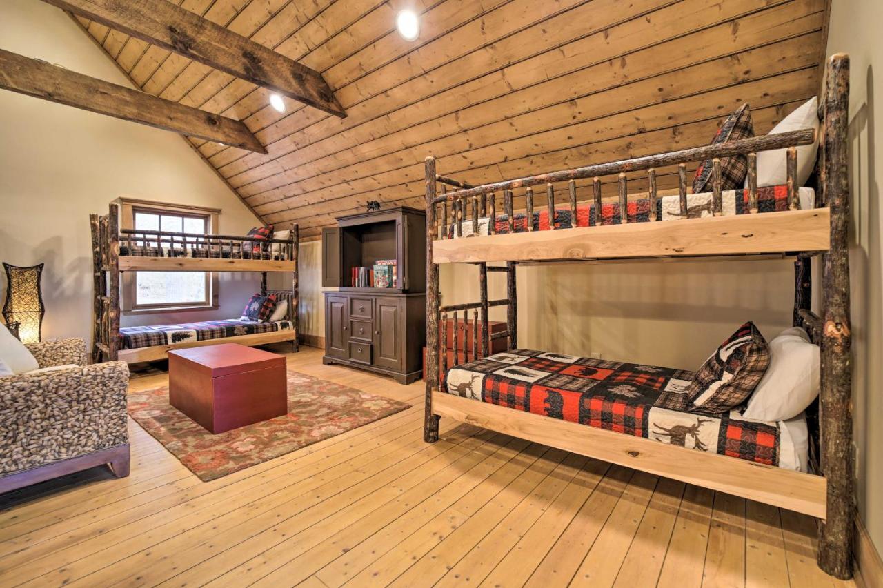 Luxury Cabin Rental In Franklin With Private Hot Tub Ngoại thất bức ảnh