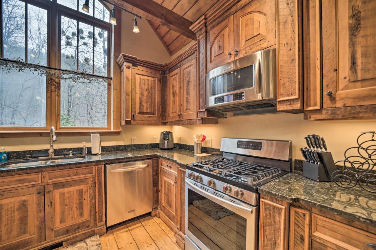 Luxury Cabin Rental In Franklin With Private Hot Tub Ngoại thất bức ảnh