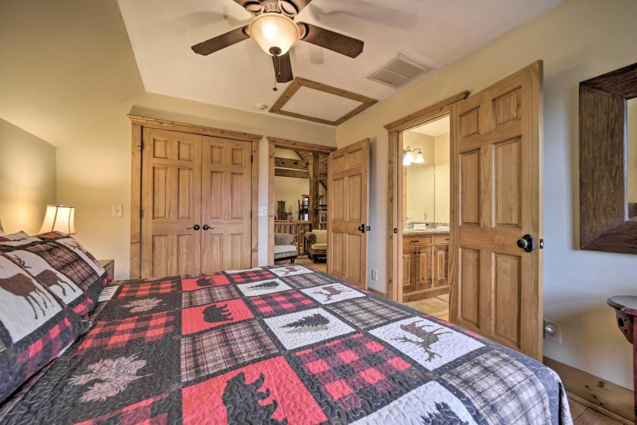 Luxury Cabin Rental In Franklin With Private Hot Tub Ngoại thất bức ảnh